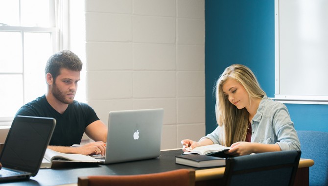 Several types of study rooms are available throughout the building.