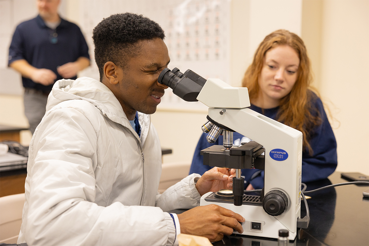 undergraduate programs - natural sciences and... Undergraduate STEM Studies - MidAmerica Nazarene University