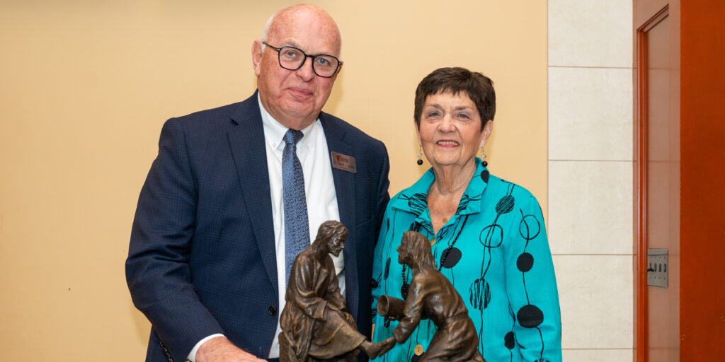 Drs. David and Donna Spittal with the Passion to Serve Award.