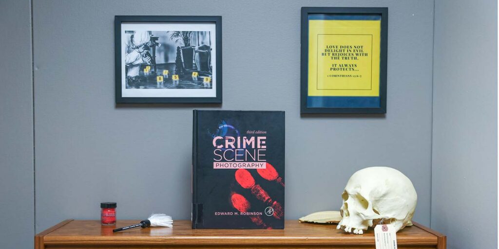 Books on criminal forensics