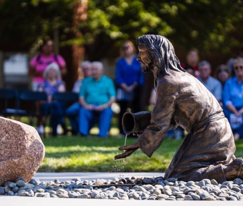 Image of MNU's passion to serve sculpture.